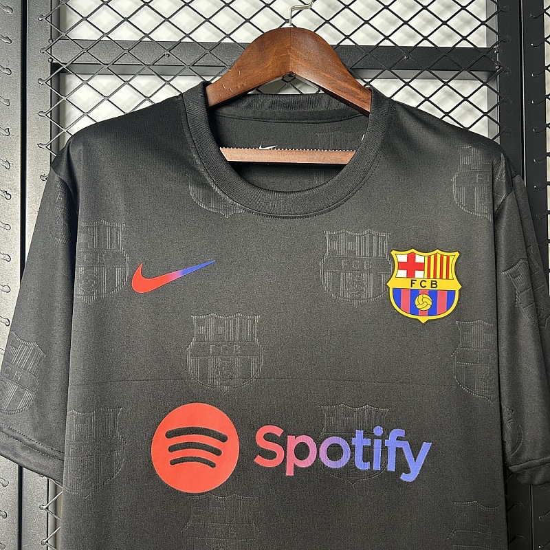Barcelona 25/26 Barcelona Special Edition S-XXL 4
