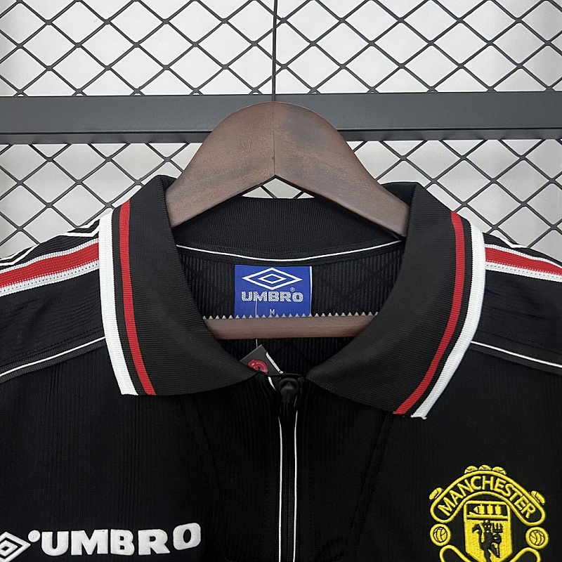 M-U Black Retro 98/99 M-U Black S-XXL 2