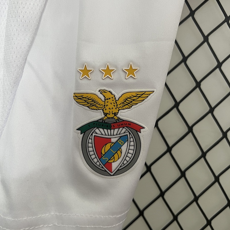 Benfica 24/25 Kids Benfica Home Size: 16-28 9