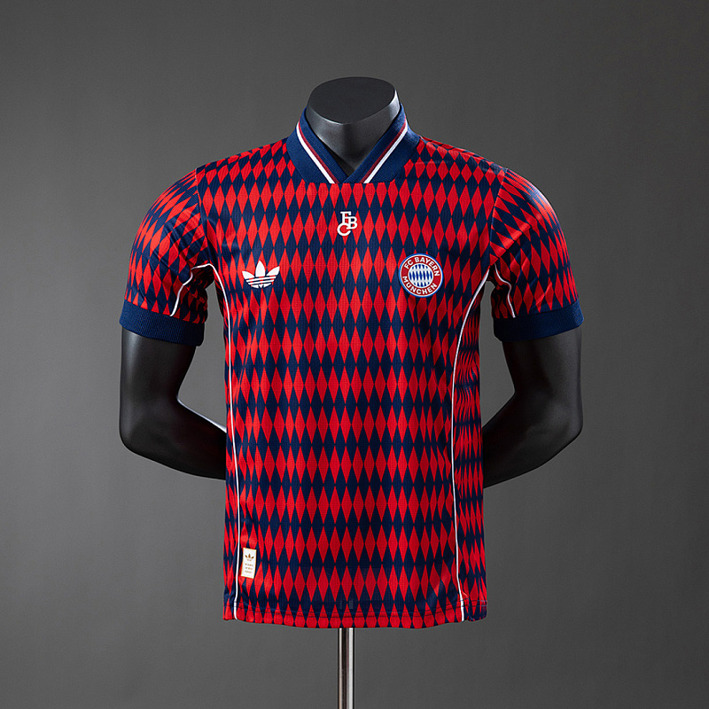 Bayern Munich Bayern Munich 25/26 Red Player Jersey S-XXL