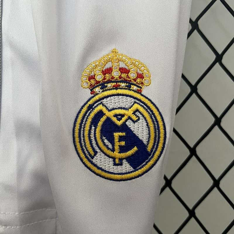 Real Madrid kids Real Madrid 13/14 home size: 16-28 8