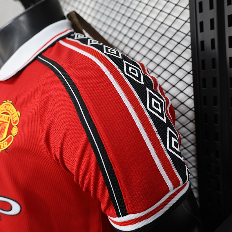 M-U S-XXL Retro Player M-U 98/99 Home S-XXL 5