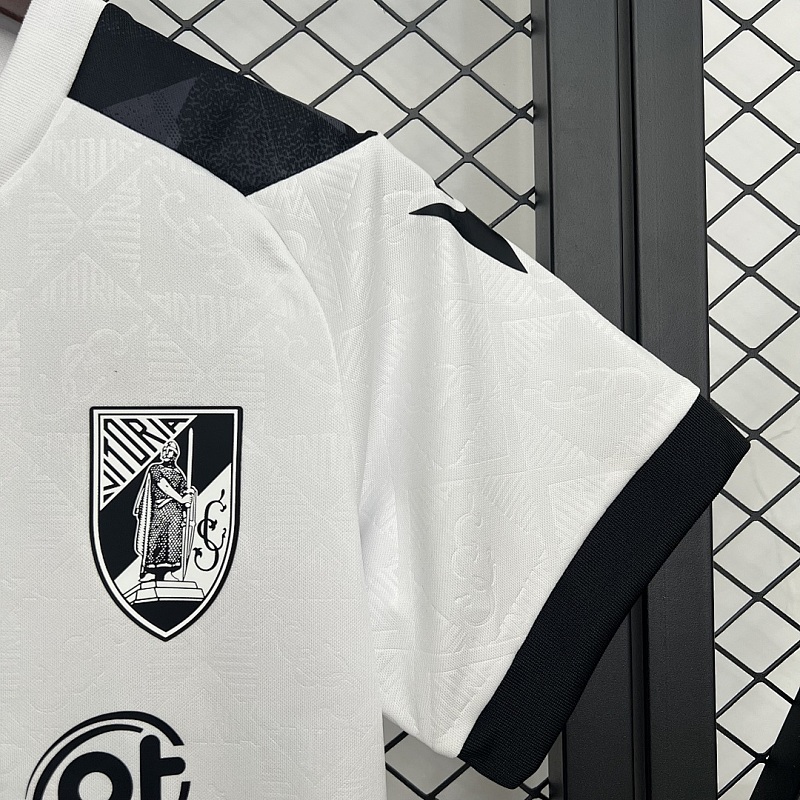 Guimarães Size: 25/26 Kids Guimarães Home Size: 16-28 4