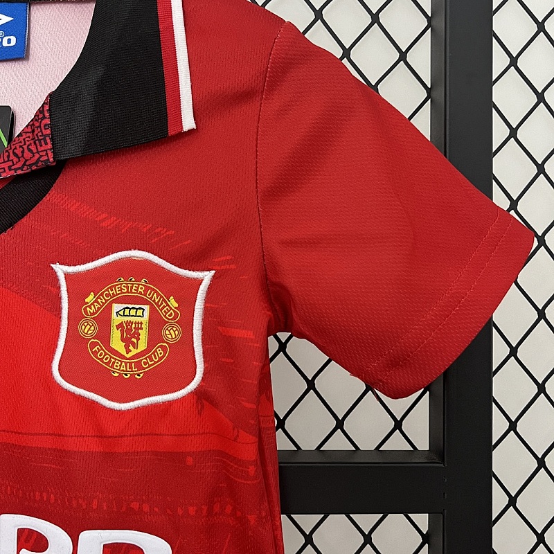 M-U size: kids M-U 94/96 home size: 16-28 6