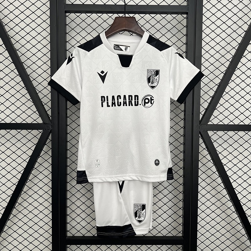 Guimarães Size: 25/26 Kids Guimarães Home Size: 16-28