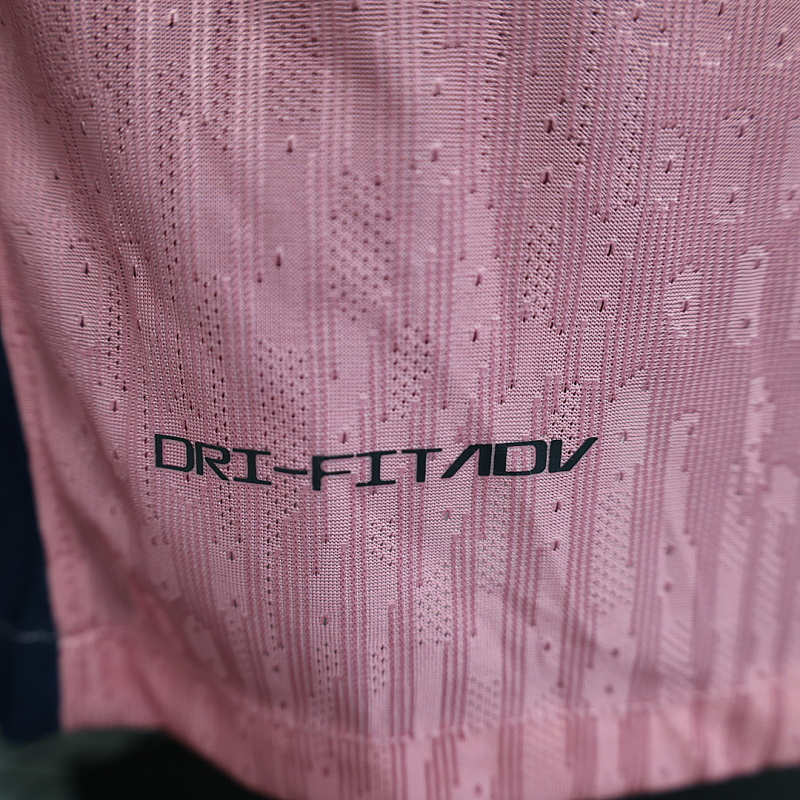 Barcelona 25/26 Player Barcelona Pink S-XXL 7