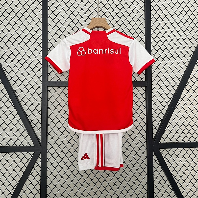 Internacional 24/25 kids Internacional home size: 16-28 2