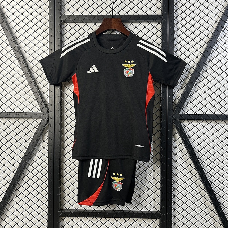 Benfica 25/26 Kids Benfica Training clothes Size: 16-28