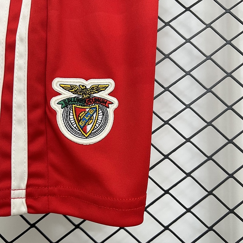 Benfica 25/26 Benfica Retro Special Edition Size: 16-28 6