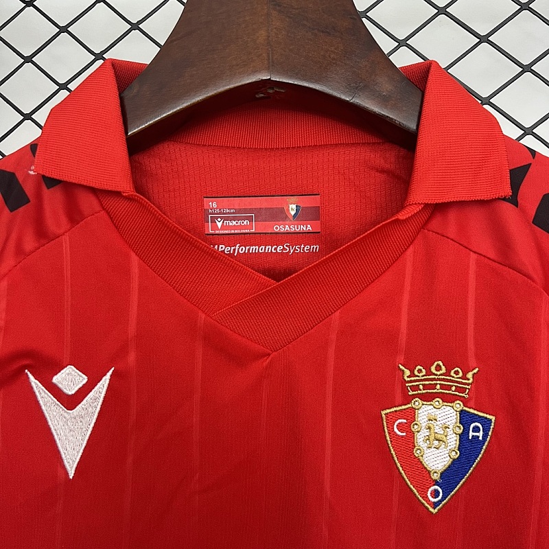 Osasuna Size: 25/26 Kids Osasuna Home Size: 16-28 11