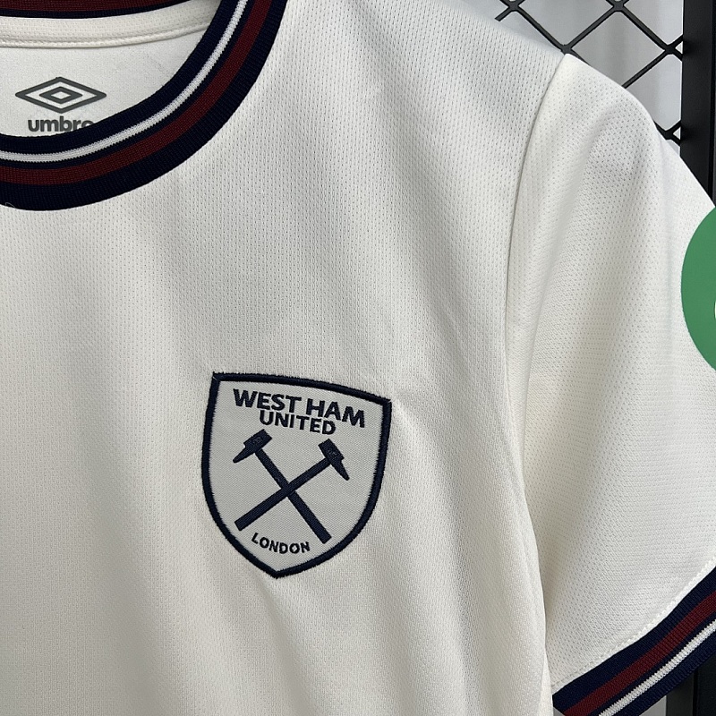 West Ham 25/26 Kids West Ham United away Size: 16-28 6