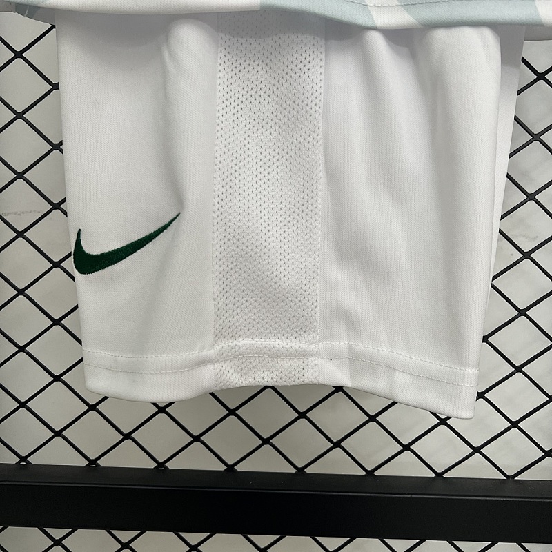 Sporting CP 25/26 Sporting Lisbon Away Size: 16-28 2
