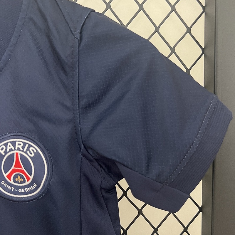 PSG 24/25 kids PSG home size: 16-28 7