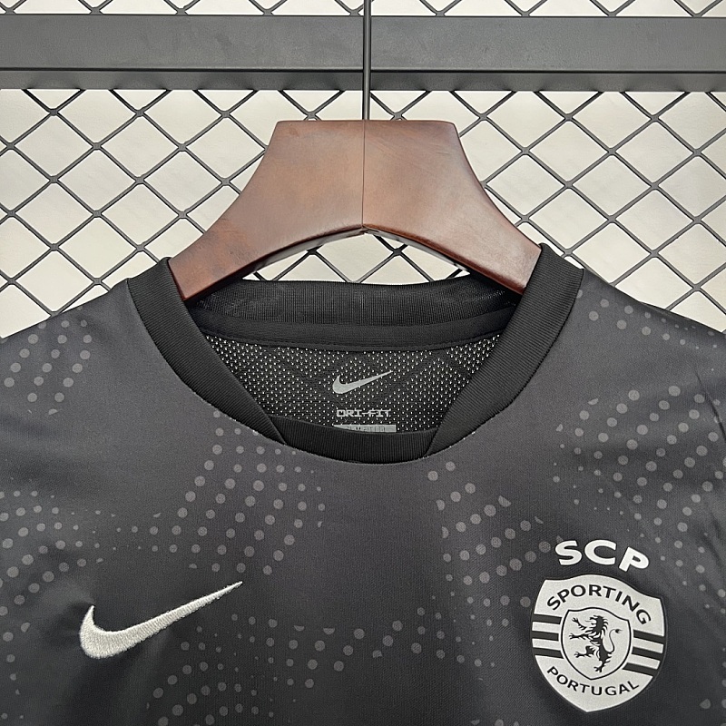 Sporting CP 25/26 Sporting Lisbon Special Edition Size: 16-28 4