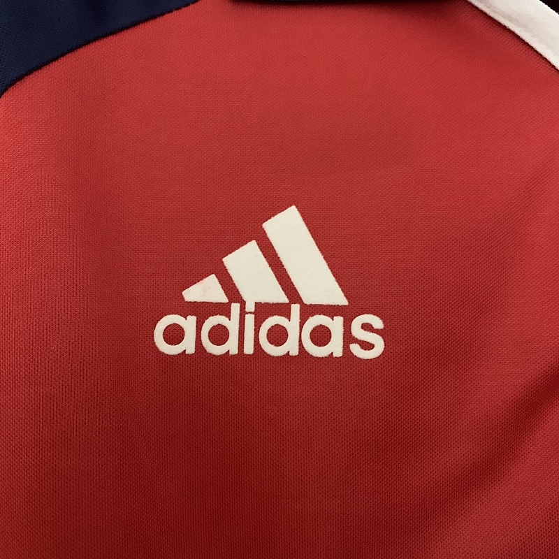 University of Retro University of Chile 01/02 Away S-XXL 9