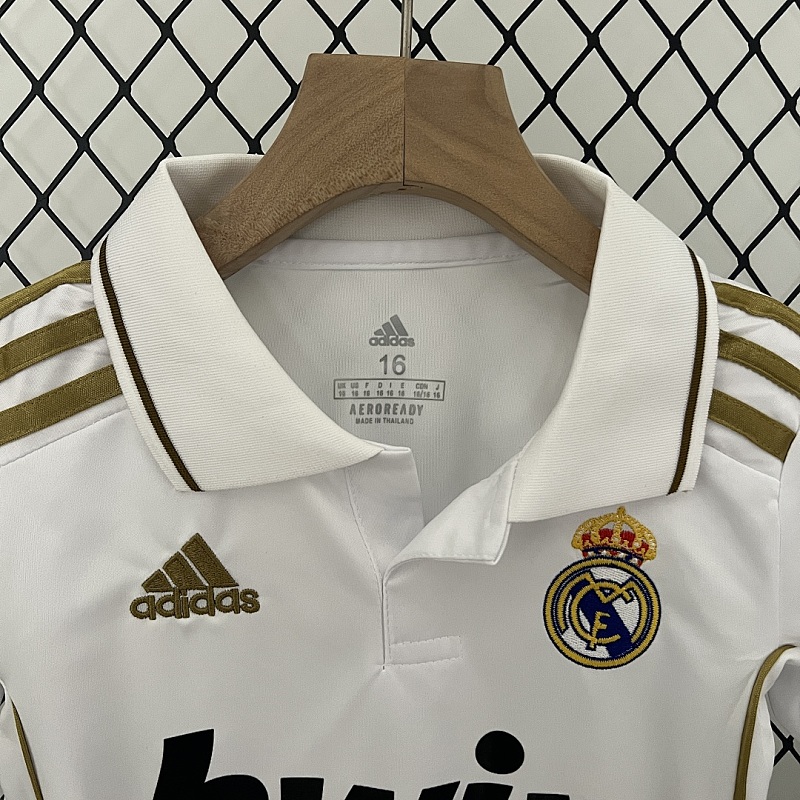 Real Madrid kids Real Madrid 11/12 home size: 16-28 3