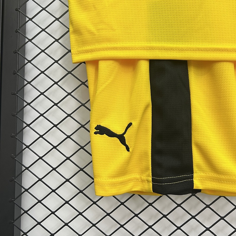 Borussia Dortmund 25/26 kids Dortmund home size: 16-28 6